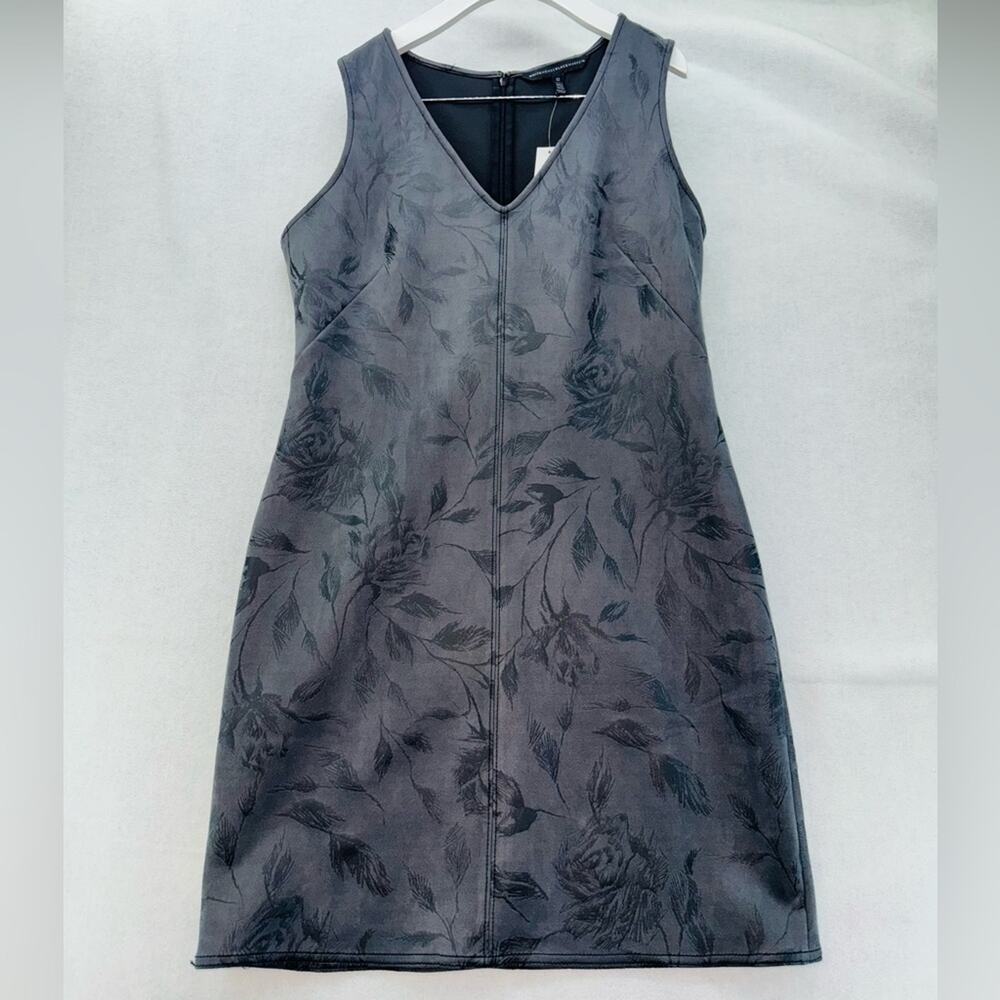 NWT White House Black Market WHBM Sleeveless V-neck Suede Dress Grey size 12